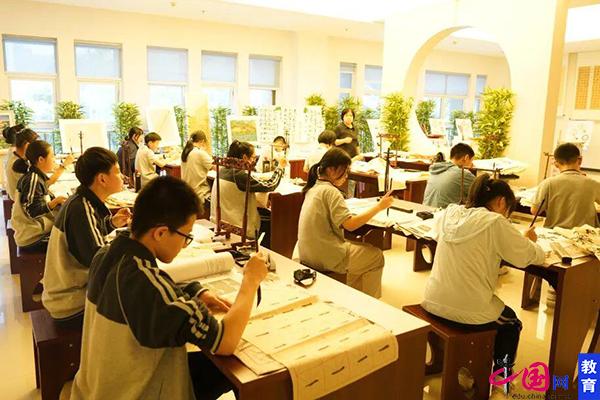 重庆市徐悲鸿中学_进步就是优秀办学理念_重庆徐悲鸿中学网站