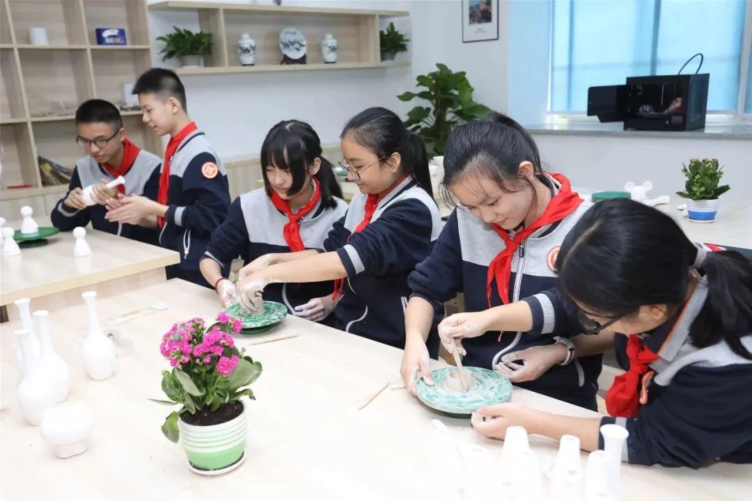 江北区初中入学政策_重庆徐悲鸿中学招生_重庆徐悲鸿中学网站