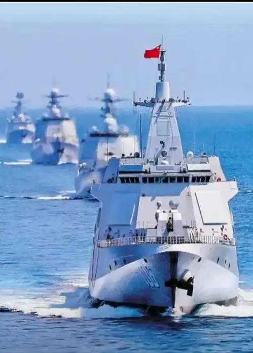 美日菲南海军演_中国两栖登陆舰_解放军双航母反制