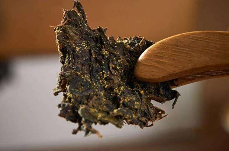 劣质茶叶如何导致肝损伤_喝过的茶叶枕头的危害_长期饮用劣质茶叶伤肝