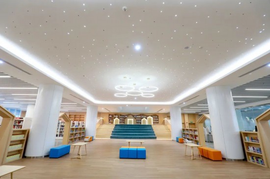 上海图书馆服务介绍_上海静安寺开放时间_上海公共图书馆名录