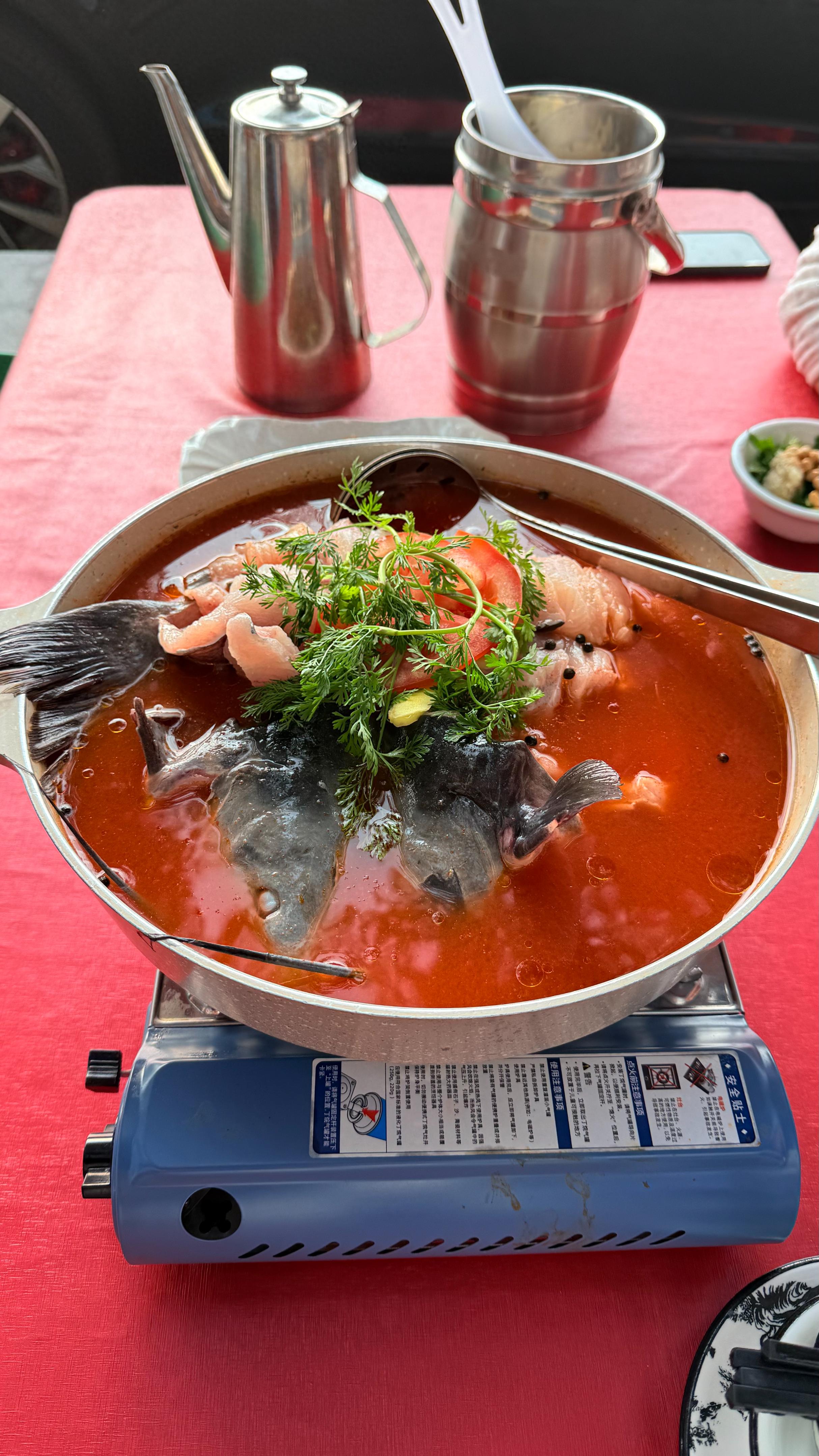 安顺非遗酸汤鱼_贵州安顺有什么好吃的_贵枫味餐厅