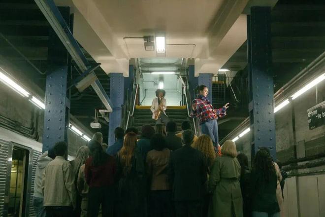 辛芷蕾王一博香奈儿合作款_香奈儿艺术总监_香奈儿纽约地铁高级手工坊系列