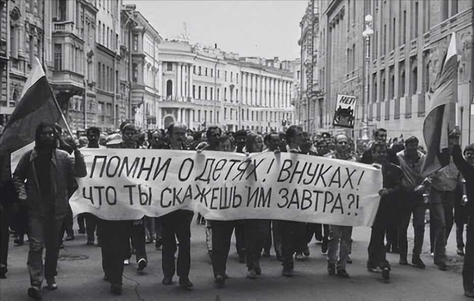 中国崛起实力分析_中国算不算超级大国_超级中国之军事力量