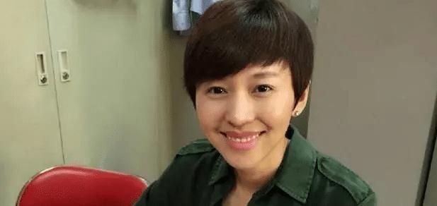 欧阳夏丹疫情期间连麦带货卖湖北特产_欧阳夏丹祖籍是哪里人_欧阳夏丹疫情期间销售湖北滞销商品