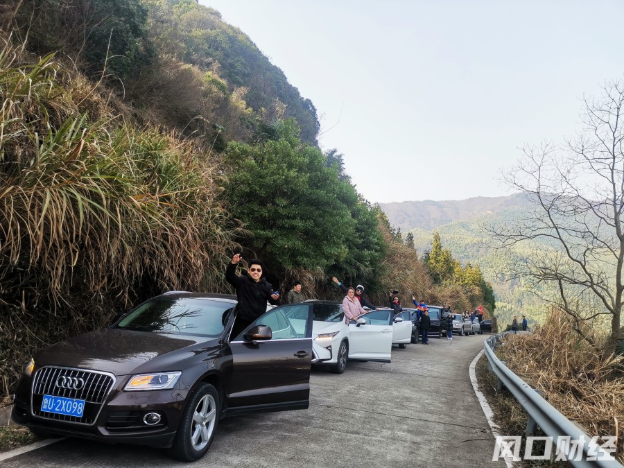 疫情三年旅游行业变化_武汉导游地图_导游转型经历