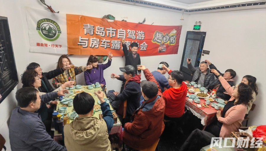 导游转型经历_武汉导游地图_疫情三年旅游行业变化