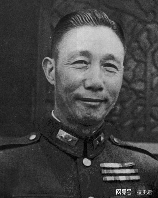 王耀武济南战役_蒋介石与王耀武_王耀武收音机蒋介石