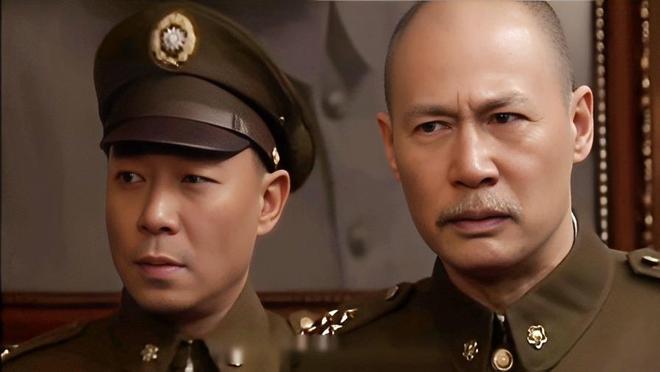 蒋介石与王耀武_蒋介石照片真假之谜_蒋介石中正剑称呼