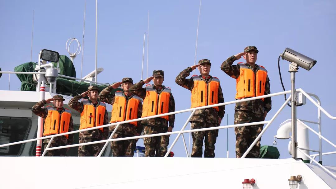 海警救生衣春节_海警春节装备_海警新设计服装