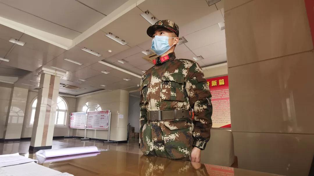 海警新设计服装_海警救生衣春节_海警春节装备