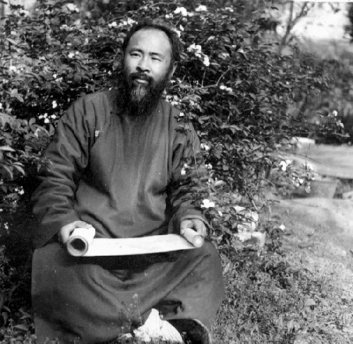 张大千与何香凝的特殊荷花图_张大千低价出售国宝级藏画给大陆_张大千字画图片