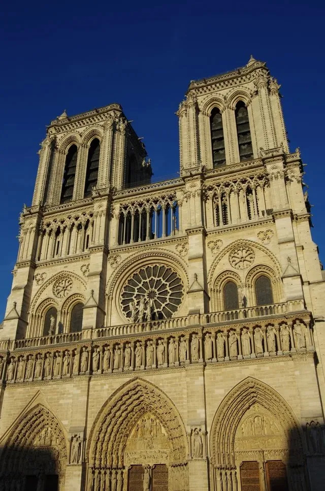 欧洲建筑艺术_拜占庭风格的马赛克_宫殿权力象征