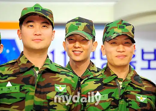 台湾服兵役制度争议_台湾每个人都服兵役吗_台湾男生必须服兵役吗