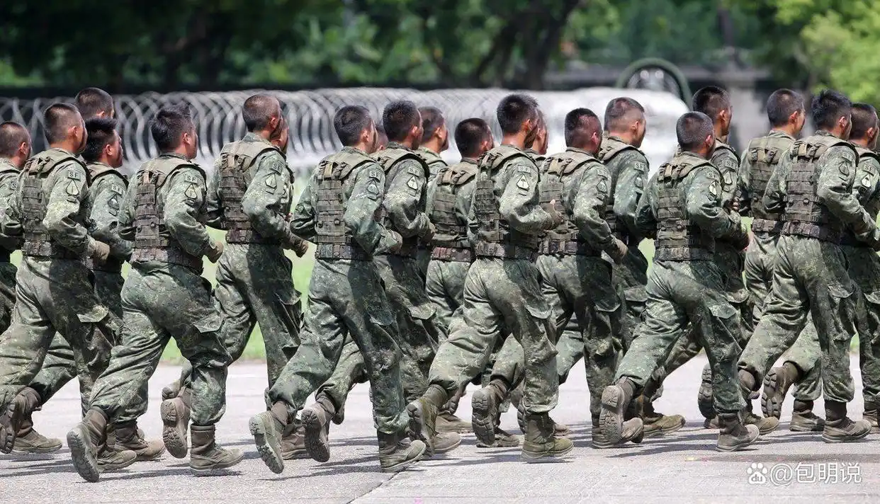 台湾兵役制延长至一年_台湾每个人都服兵役吗_美国建议台湾延长兵役