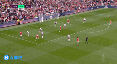 卢克-肖伤退德赫亚失误_2021-22赛季英超第6轮曼联vs阿斯顿维拉比赛战报_英超-曼联3-1维拉 b费助攻双响谢什科破门