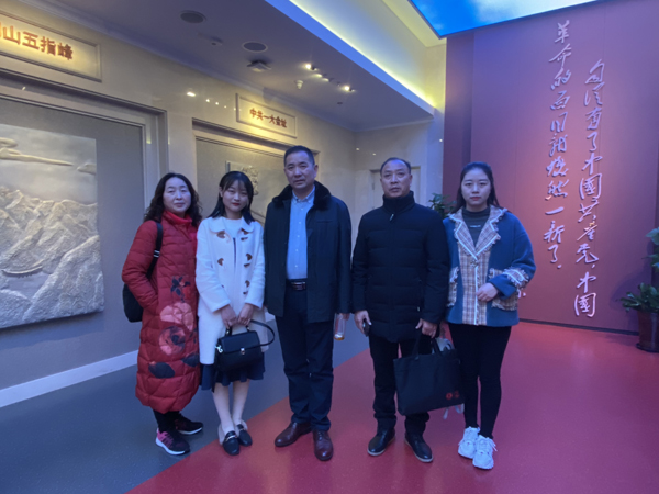 重温入党誓词_瞻仰上海中共一大会址_参观一大会址