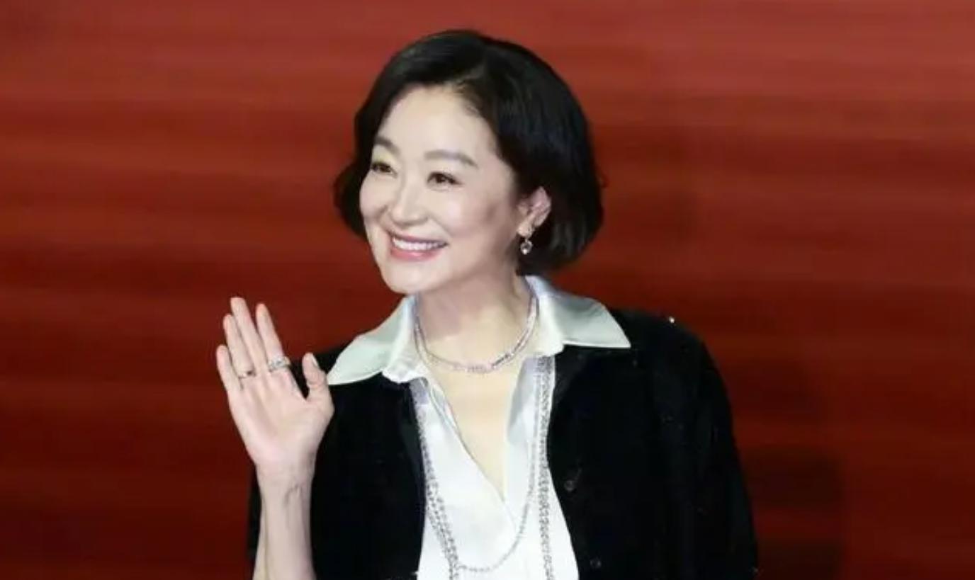 林青霞婚姻幸福_金马奖林志玲状态_48金马奖颁奖