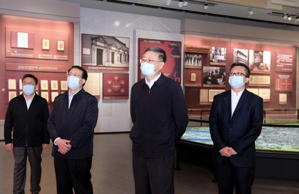 中共一大纪念馆参观伟大的开端展览_市委书记陈吉宁瞻仰中共一大会址_参观一大会址