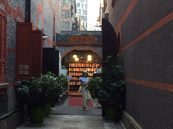 中共一大会址夜展_一大会址纪念馆暑期开放时间_参观一大会址