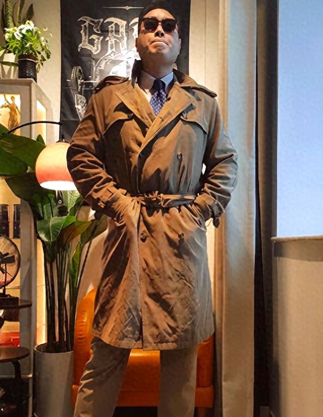 中年男士穿搭_burberry 风衣 颜色_战壕风衣