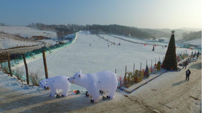 辽宁滑雪场攻略_鞍山千山温泉滑雪住宿_沈阳滑雪场推荐
