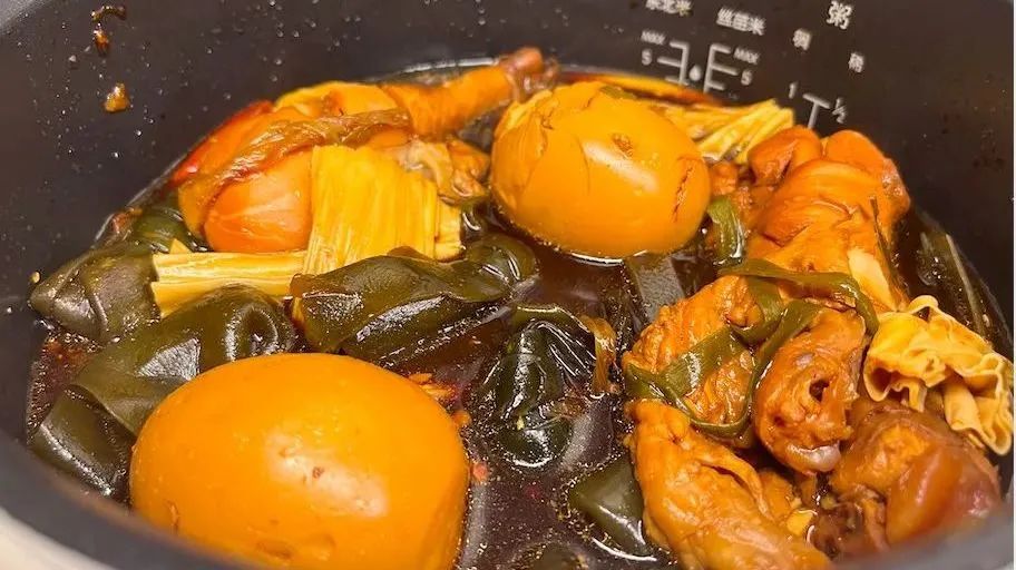 老板电压力锅煮饭怎么使用_电饭锅做菜多汁入味营养健康_电饭锅代替压力锅炖菜软烂入味