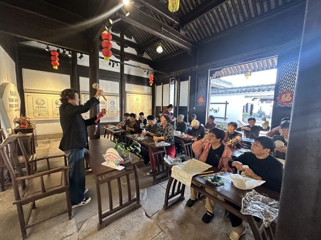 慈溪农村文化礼堂特色创新项目_龙山镇东门外村文化礼堂红色教育_宁波农村文化礼堂