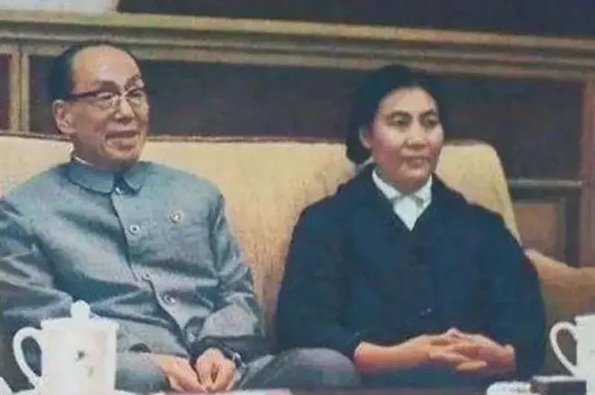 康生和郭子化_康生儿子张子石_张子石生平经历