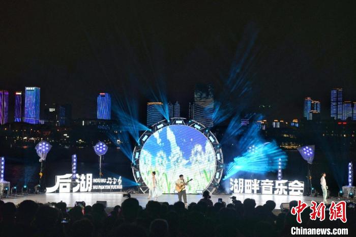 长沙后湖公共艺术年_湖南湘江新区文化馆服务宣传周活动_公共艺术作品 文化