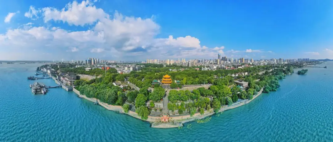 保护生态环境是民生之本_生态环境保护大会_生态文明建设的战略定力