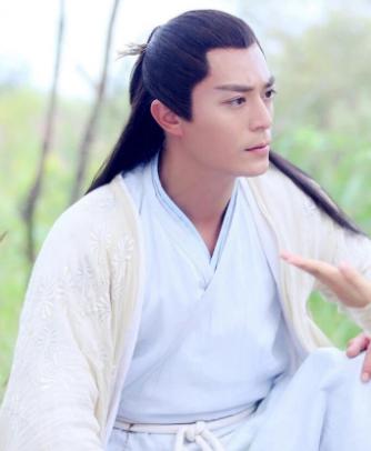 霍建华低调生活经历_霍建华怎么火的_霍建华为何不再演戏了