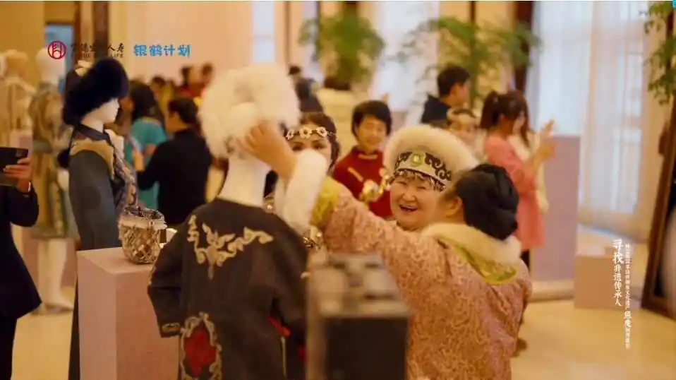 渔家天锦:赫哲族鱼皮文化研究_赫哲族鱼皮制作技艺_国家级非物质文化遗产鱼皮技艺传承