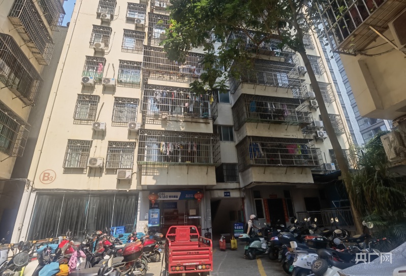 名下多出房产 海口房产登记错误 小产权房房产纠纷_开发商大产权证查询