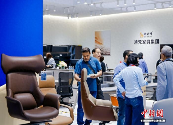 绿色办公家具_智慧办公家具_五指山酒店家具公司