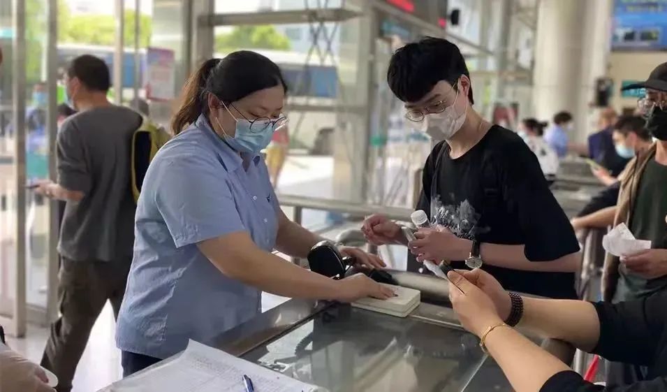 杭州长运国庆汽车票预售_杭州长运中秋汽车票预售_杭州机场大巴电话咨询