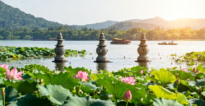 携程飞猪马蜂窝同程途牛OTA平台测评_杭州旅行社一览表_杭州旅行社综合实力测评报告