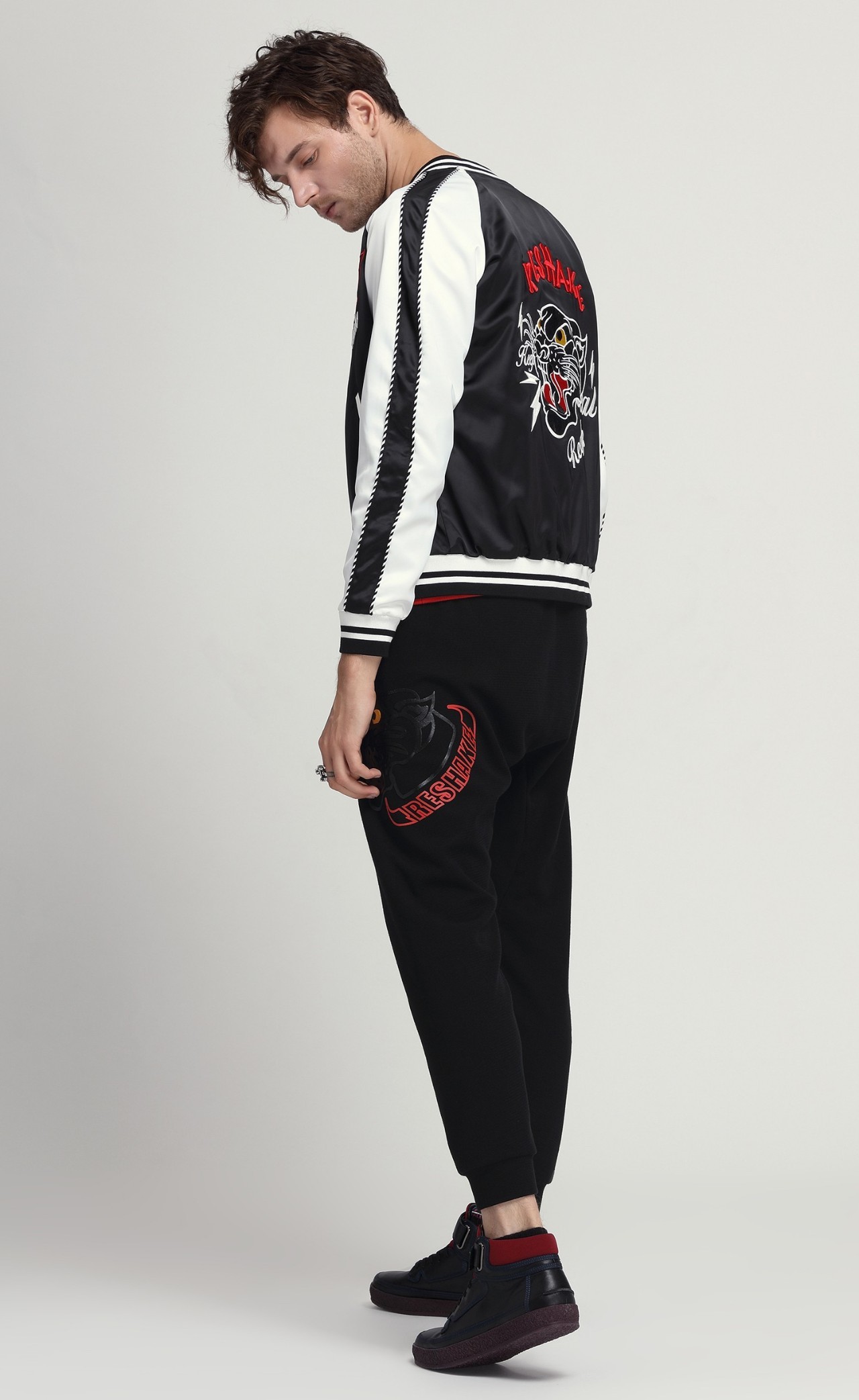 横须贺刺绣夹克_横须贺外套_Souvenir Jacket历史起源