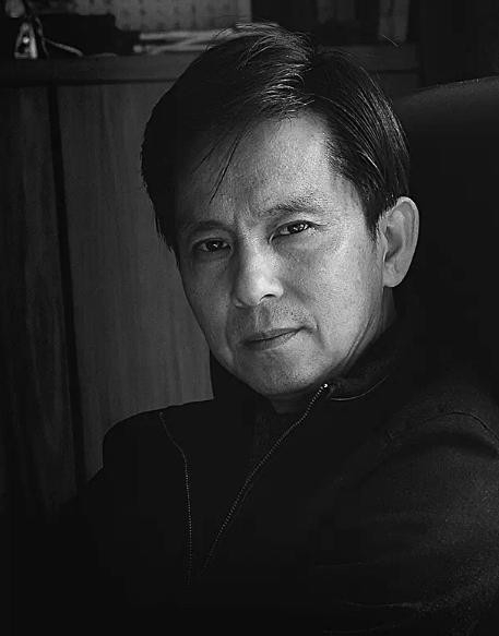 何家英工笔人物画_古典工笔人体画_何家英中西融合工笔画