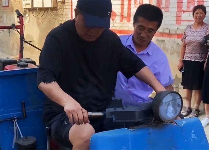 毕福剑原版智取威虎山_毕福剑现状怎么样_毕福剑农村生活近况