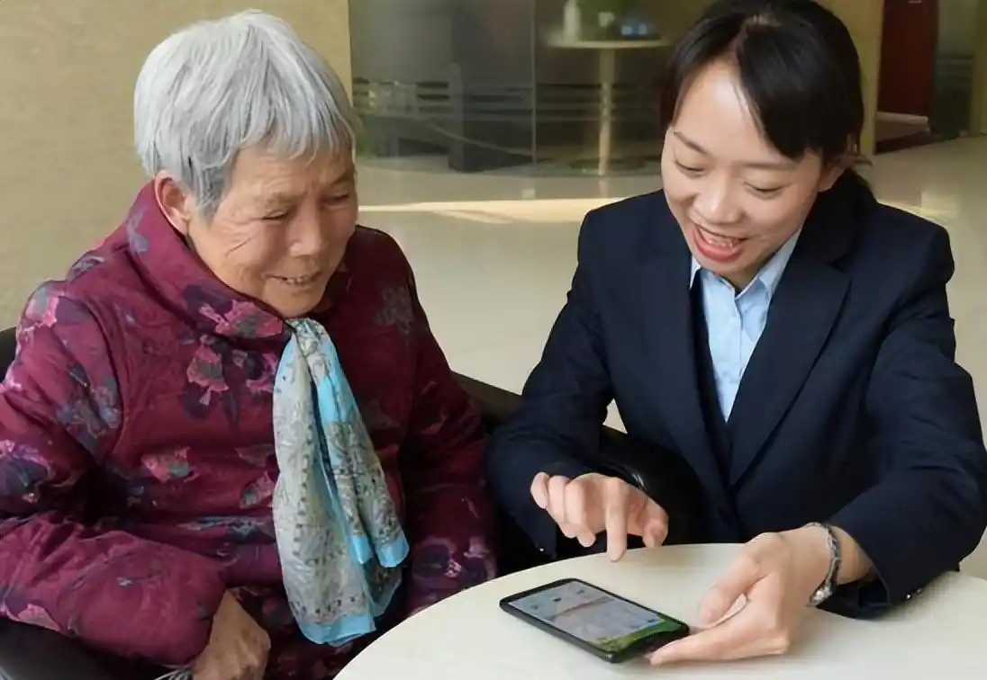 银行存款利率变化趋势_10万元存银行三年利息_2026年银行利率