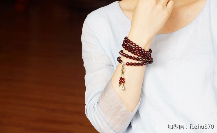 脖颈佛珠佩戴技巧_佛珠佩戴方法_27颗佛珠穿法的含义