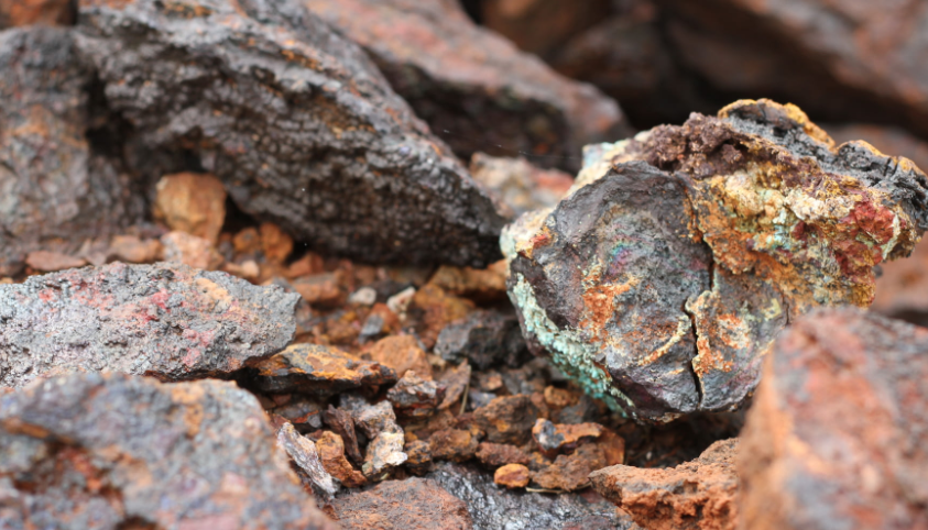 半柔性太阳能板缺点_钙钛矿电池技术原理_钙钛矿太阳能电池