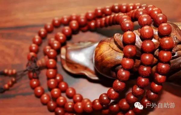 佛教念珠108粒含义_27颗佛珠穿法的含义_佛教念珠粒数含义解析