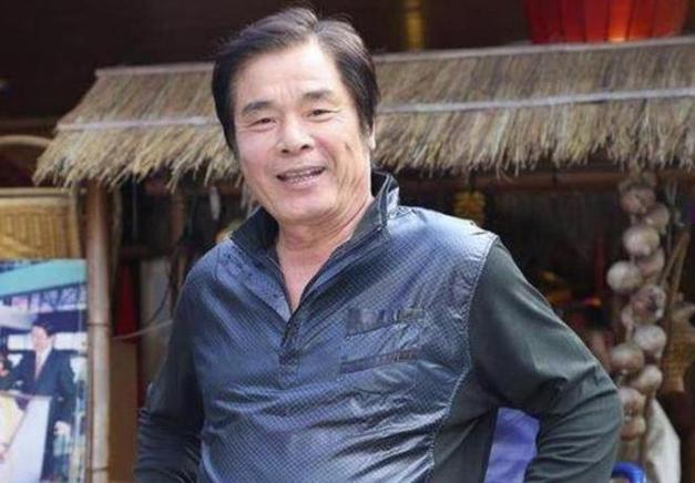 雷洪七旬娶小20岁娇妻_雷洪六个老婆_雷洪六个老婆