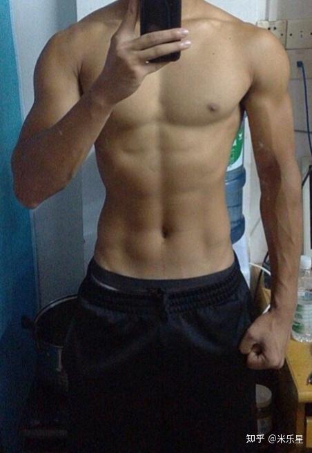 男生冬季穿什么贴身衣服_普通男生28天改造秘籍 颜值气质快速翻10倍 精致同时更有男人味