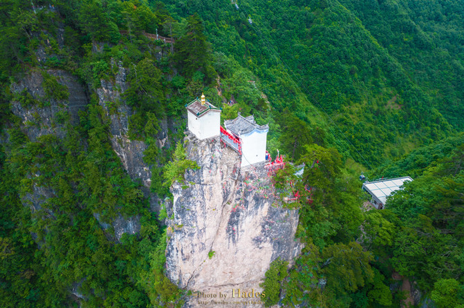 塔云山金顶观景_镇安塔云山住宿_塔云山道教名山