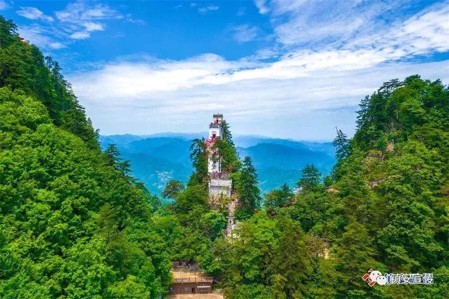 塔云山历史_镇安塔云山住宿_塔云山风景