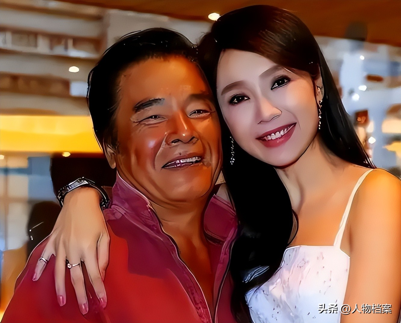 台湾男星雷洪六妻同住_雷洪六个老婆_雷洪现实版韦小宝