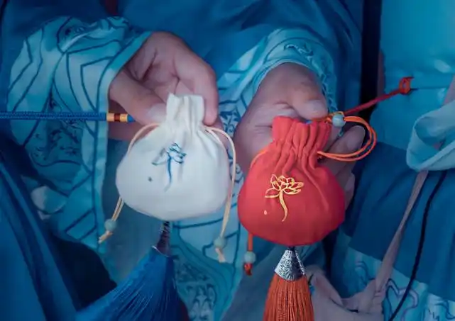 寻梦大秦岭粽情塔云山_镇安塔云山住宿_端午秦岭康养会客厅